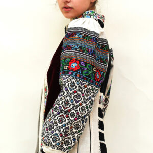 Сорочка вишиванка тканина льон вишивка гладдю