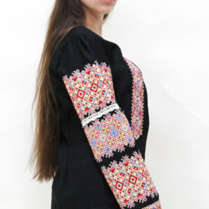 Сорочка вишиванка тканина льон вишивка гладдю